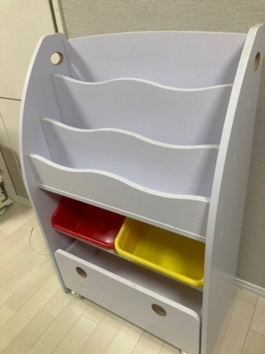 子供用　収納棚　本棚　オモチャ入れ