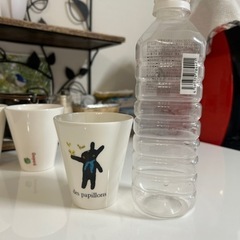 無料　可愛いコップの画像