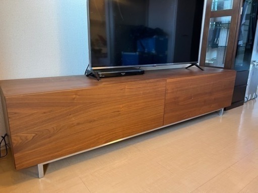 ボーコンセプト　Bo Concept テレビボーウォールナッツ