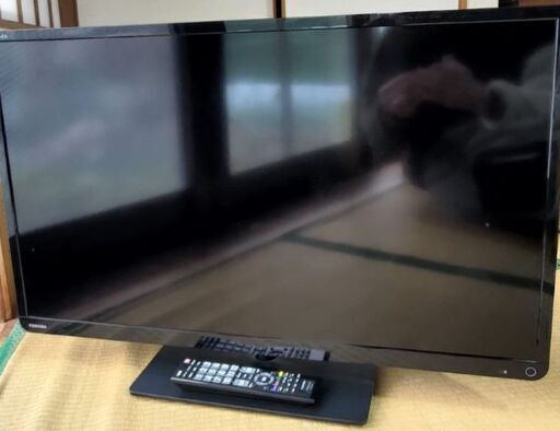 液晶テレビ \