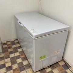 【宮古島】業務用冷凍庫　シャープノンフロン冷凍庫FC-S30D-Wの画像