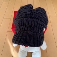 ニット帽　紺の画像