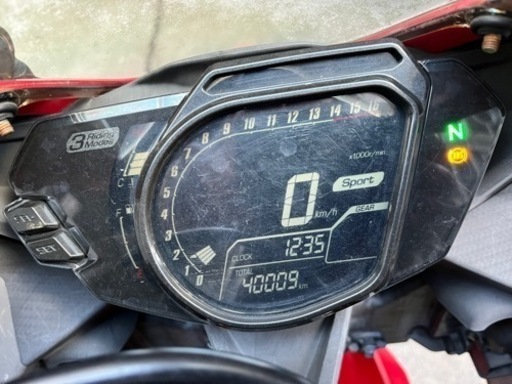 【HONDA CBR250RR】　ABS付き　人気カラー　実働車　好調