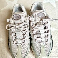 値下げ！！【海外モデル】レアです！！　24㎝　Nike Air Max 95 Desert Sandの画像