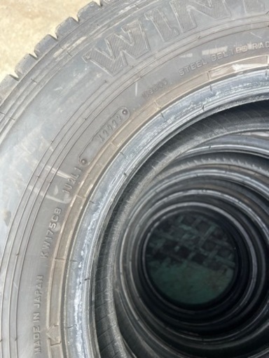 195/85R15 スタッドレス トラックタイヤ