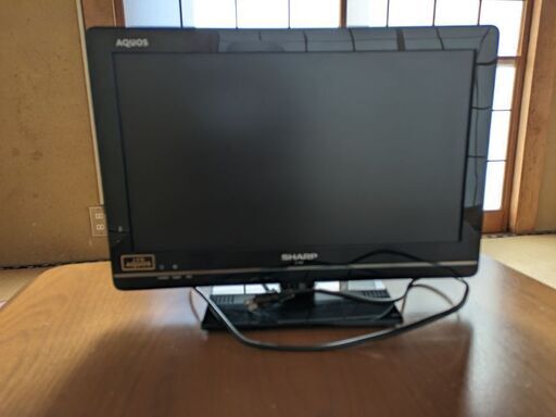 シャープ１９型テレビ