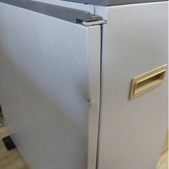 FUJI XEROX シュレッダーMC11の画像