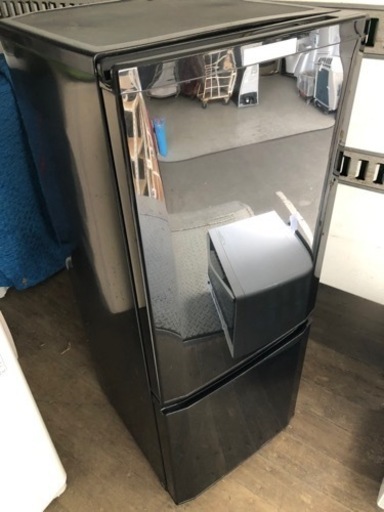 北九州市内配送無料　保証付き　三菱電機 MITSUBISHI ELECTRIC MR-P15A-B [冷蔵庫 146L サファイアブラ
