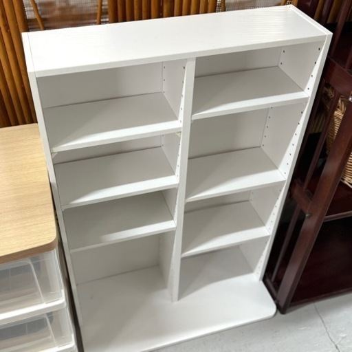 本やコレクションなどに！収納棚