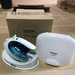 TOSHIBA コードレススチームアイロン　TA-FV410