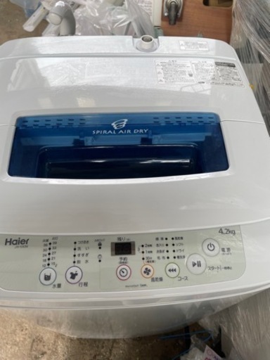 【‼️✨美品✨‼️】洗濯機ハイアール　4.2K　２０２０年製　JW-K42M