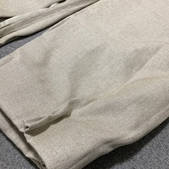 カーテンの画像