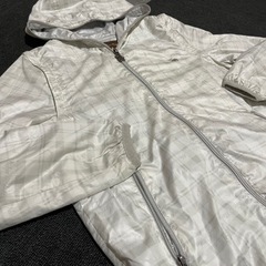 GOTCHA  ジャンパー　白　フード付き　mサイズの画像