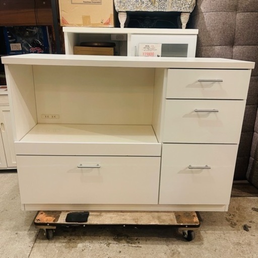 《売約済》食器棚　レンジボード　サイドボード　キッチンカウンター　キッチン収納　コンセント　付き　検　ニトリ　マルミツ　コーポレーション　サンウッディ