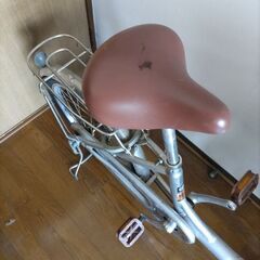 ２０インチ　軽量　自転車　チノンズ　CHINON’S　アルミフレーム　軽快車　ままちゃり　ママチャリ　パパチャリ　太いフレームの画像