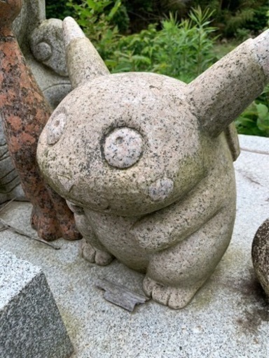 ピカチュウの置物