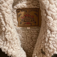 ハリウッドランチマーケット ボアジャケットの画像