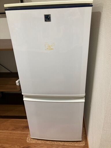 冷蔵庫　シャープ　SJ-14E1-KB　2013年製　137ℓ