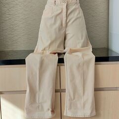 【B-Threeのアイボリーのパンツ】サイズ32
