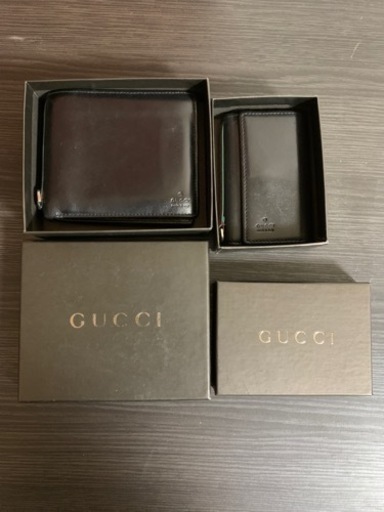 GUCCI 財布とキーケースのセット　箱付き