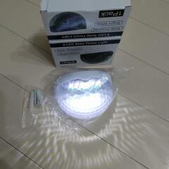 ほぼ新品　ソーラー充電式LEDライトの画像