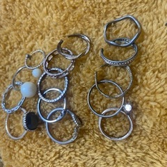 【計22点】アクセサリーセット売り　イヤリング　ネックレス　リングの画像