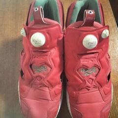 リーボック　Reebok  ポンプフューリー