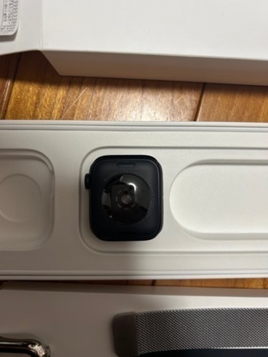 Apple Watch SE 2 （40mm) 