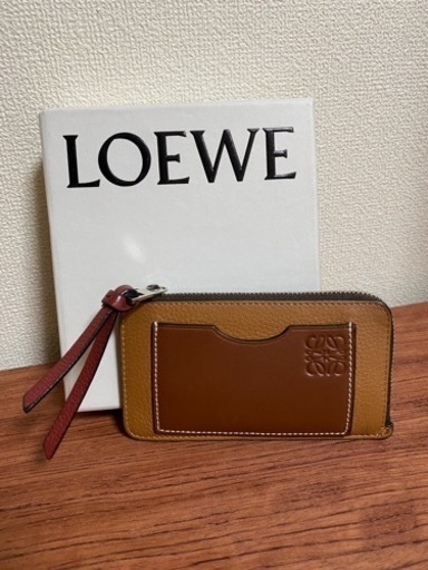 ロエベ　フラグメントケース