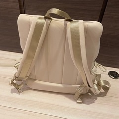【citydog】ネオプレーンバックパックキャリー オフホワイト Sの画像