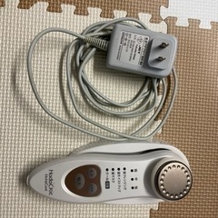 美顔器　HadaCrie