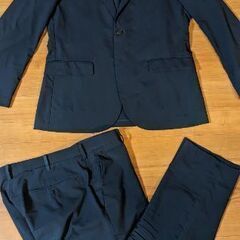 UNIQLO ユニクロ　感動ジャケット、パンツセットアップ　お色...