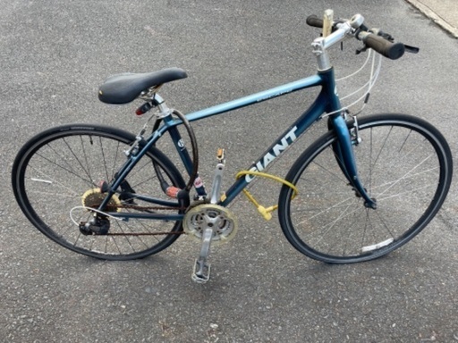 中古　クロスバイク　GIANT