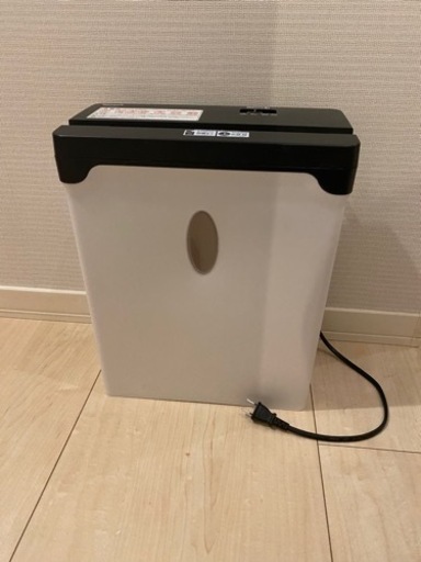 家庭用 シュレッダー ナカバヤシ HES-101 パーソナルシュレッダ 電動 コンパクト