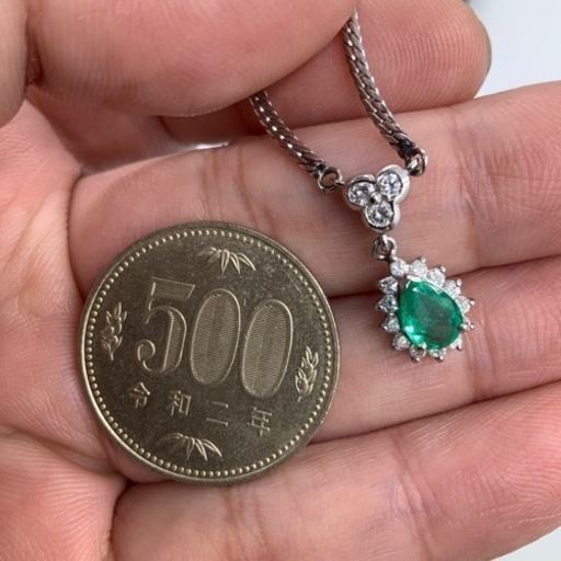 売り切れました。Pt850 プラチナ850 ジュエリーマキ　エメラルドネックレス　9.3g 約37.8cm