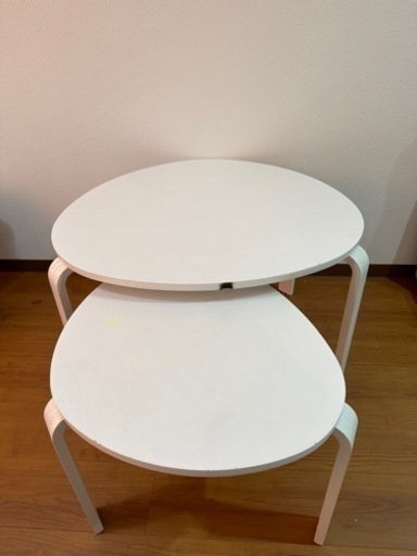 IKEAの大小重なるテーブルです！