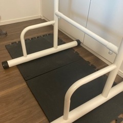 懸垂バーの画像