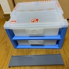 タカラトミー　パーキングケース