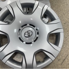ハイエース ホイールキャップ 1台分の画像