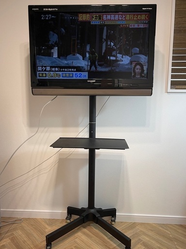 SHARP AQUOS  32V型液晶テレビ　テレビスタンドセット