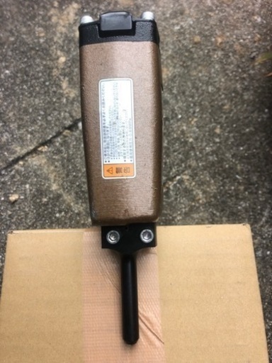 マキタAKN10 釘抜き機　釘打ち機エアー工具