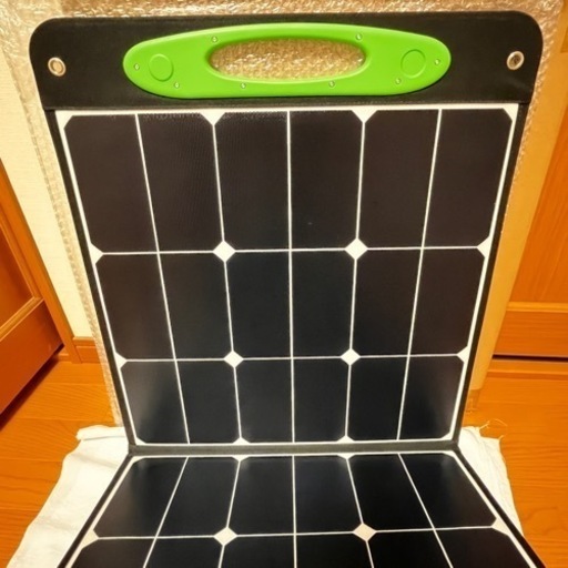 ★新品未使用★ 太陽光発電 ソーラーパネル100W 防災 アウトドア