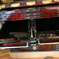 なかなか無い中古仏壇(誰か使って)の画像