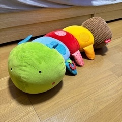 ボーネルンド シギキッド アクティビティ・ピロー 大きないもむし