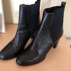 極美品オデットエオディール　ブーツの画像