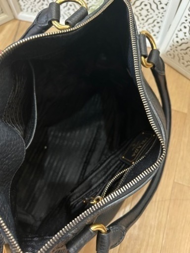 美品　プラダ　2wayトートバッグ・正規品・本革　ディアール4391