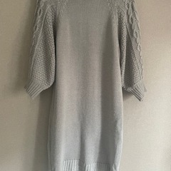 KOE ニットワンピースの画像