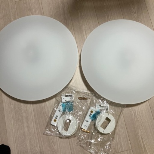 アイリスオーヤマ　LEDシーリングライト　２つセット