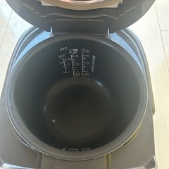 象印 IH炊飯ジャー (5.5合炊き) の画像