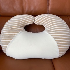 【受け渡し決定】授乳まくら　授乳クッション　MOGU